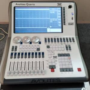 QUARTZ DMX DIGITAL LIGHTING CONSOLE